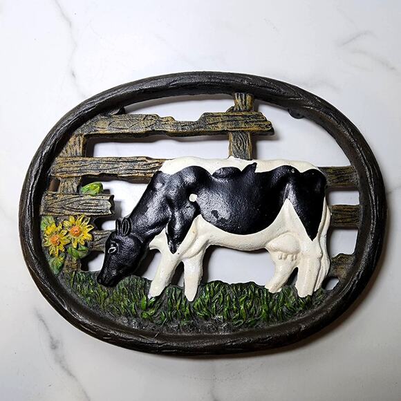 Vintage Cast Iron Trivet-Black and White Cow Trivet Farmhouse Decor 8"x6.25" - Picture 3 of 10